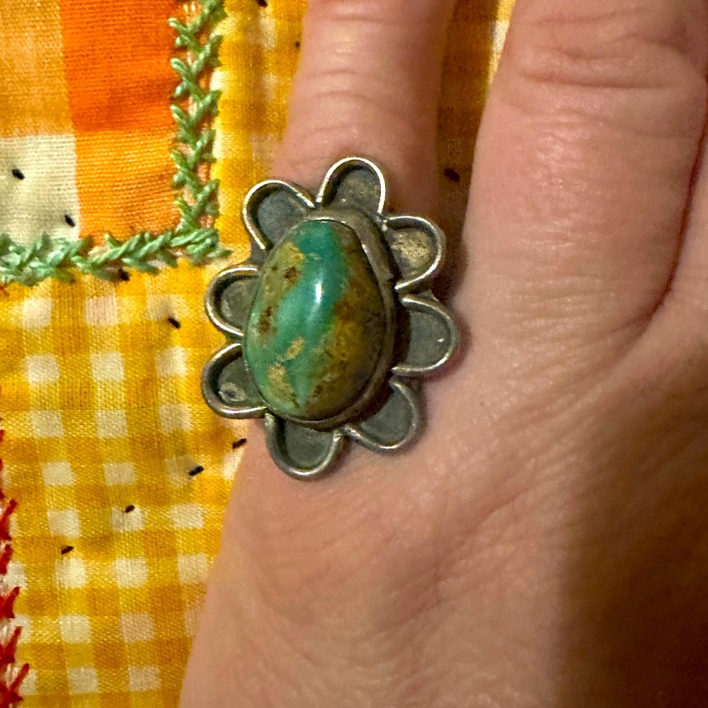 Turquoise vintage ring.